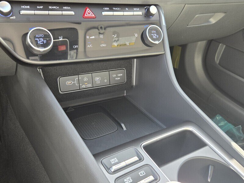 New 2026 Hyundai Sonata SEL FWD image 8