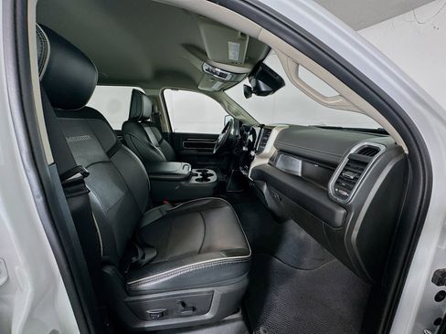 Used 2024 RAM 2500 Laramie w/ Safety Group image 32