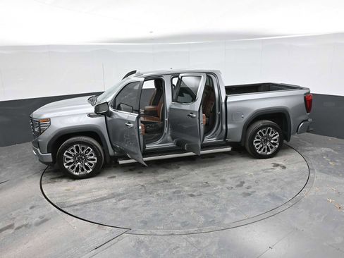 Used 2025 GMC Sierra 1500 Denali Ultimate AWD/4WD image 53