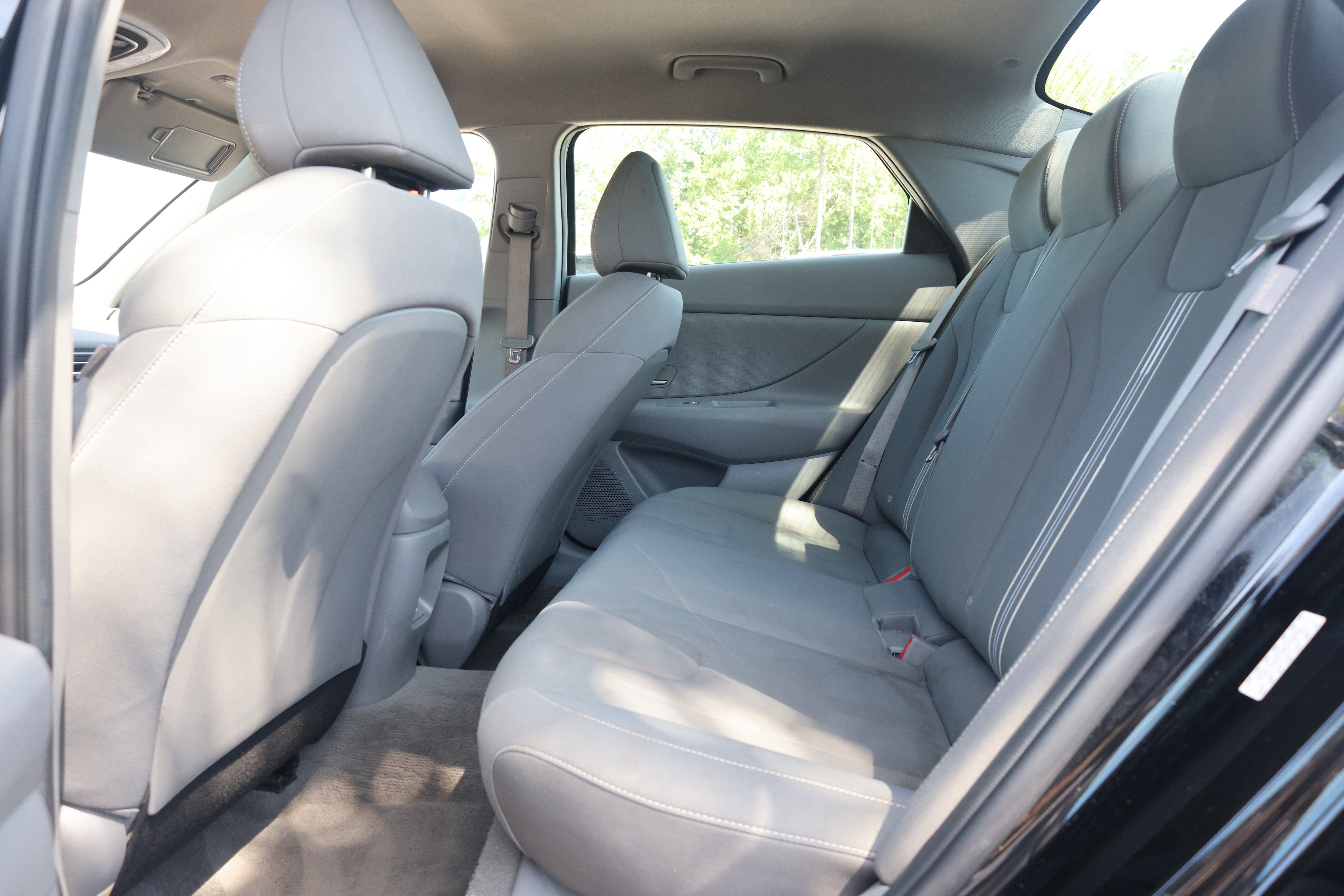 Used 2024 Hyundai Elantra SEL FWD image 13