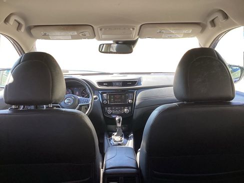 Used 2018 Nissan Rogue SL AWD/4WD image 11