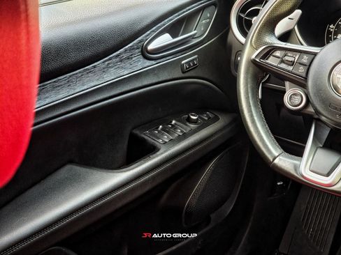 Used 2022 Alfa Romeo Stelvio Sprint AWD/4WD image 35
