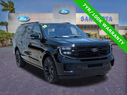 Used 2025 Ford Expedition Max Platinum w/ Stealth Appearance Package