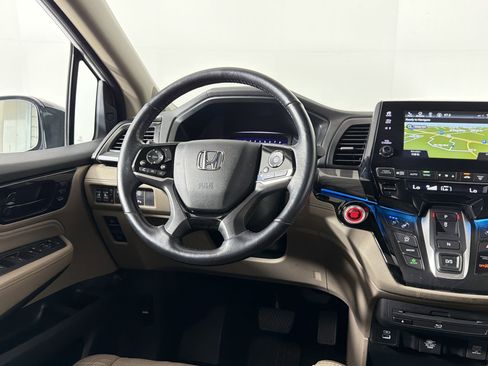 Used 2023 Honda Odyssey Elite image 28