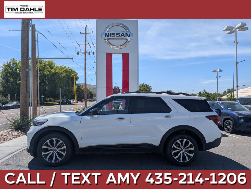 Used 2024 Ford Explorer ST-Line w/ Class IV Trailer Tow Package AWD/4WD image 1