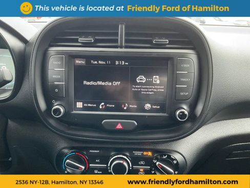Used 2025 Kia Soul LX image 20