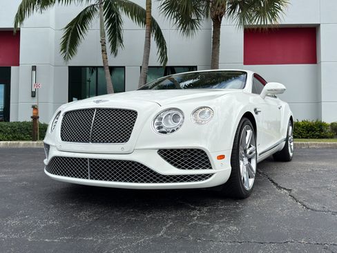 Used 2016 Bentley Continental GT image 5