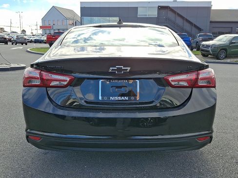 Used 2022 Chevrolet Malibu LT w/ Midnight Edition image 7