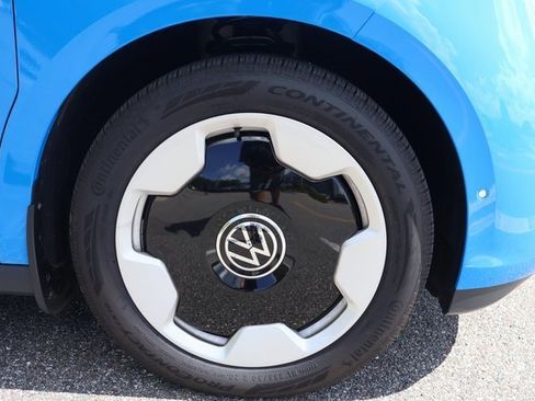 New 2025 Volkswagen ID. Buzz Pro S image 9