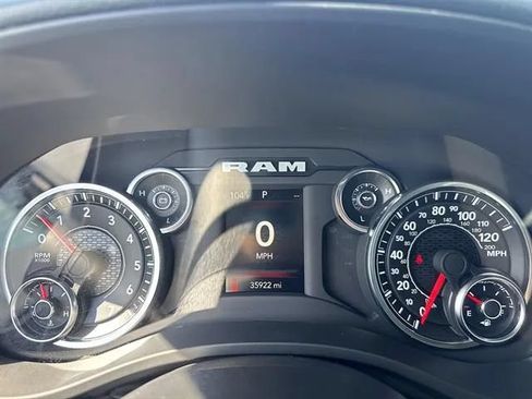 Used 2023 RAM 1500 Big Horn AWD/4WD image 10