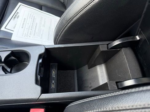 Used 2018 Mercedes-Benz CLA 250 4MATIC image 13