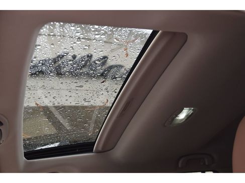 Used 2022 Subaru Outback Touring w/ Popular Package #2 image 14