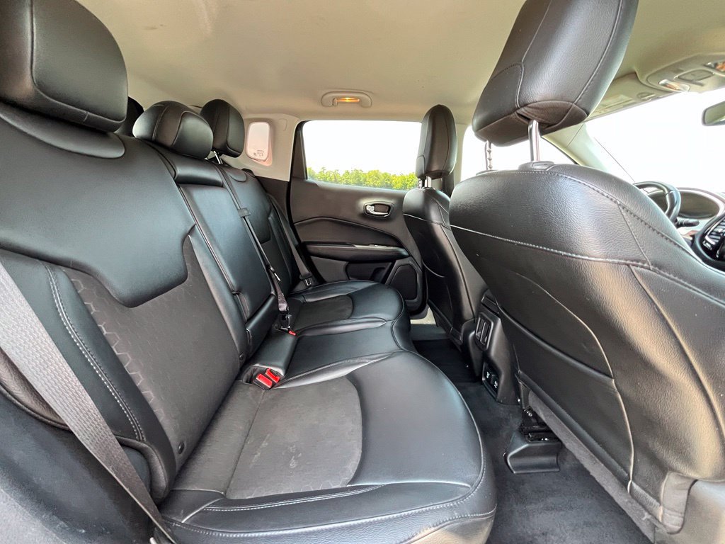 Used 2021 Jeep Compass Latitude FWD image 34