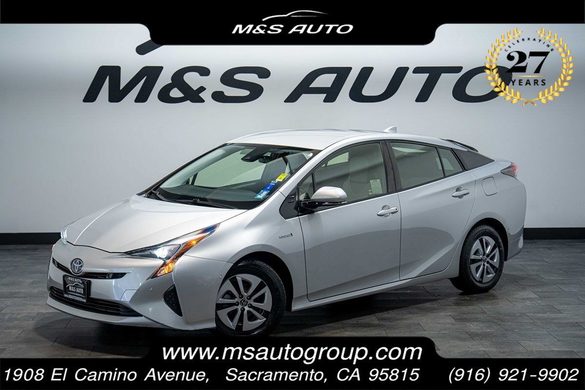 Used 2017 Toyota Prius Two w/ Prius Two Safety Plus Package FWD image 1