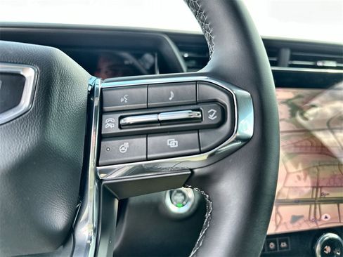 New 2026 GMC Terrain Elevation w/ Elevation Premium Package image 32