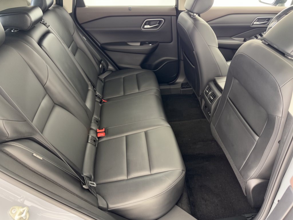 Used 2021 Nissan Rogue SL w/ Premium Package FWD image 29