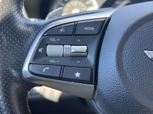 Used 2023 Genesis G70 2.0T w/ Sport Prestige Package image 23