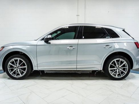 Used 2022 Audi SQ5 Prestige w/ Prestige Package image 8