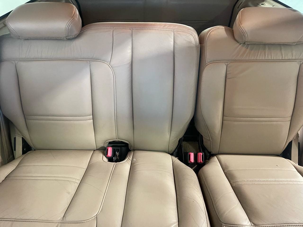 Used 2000 Ford Explorer Eddie Bauer AWD/4WD image 26