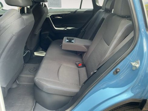 Used 2024 Toyota RAV4 SE w/ Convenience Package AWD/4WD image 13