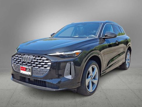 New 2026 Audi Q5 Premium Plus AWD/4WD image 1