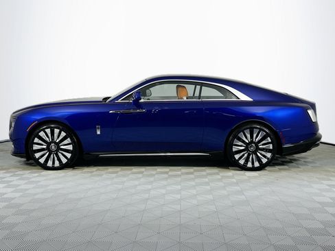 New 2026 Rolls-Royce Spectre image 3