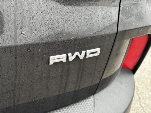 Used 2023 Ford Escape Active image 3