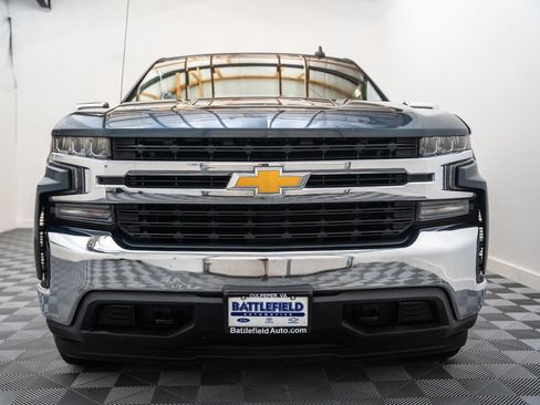 Used 2020 Chevrolet Silverado 1500 LT w/ Trailering Package AWD/4WD image 2