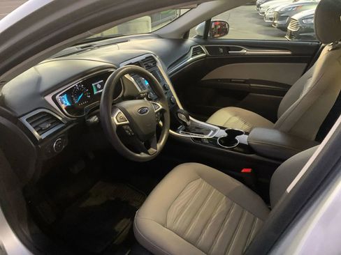 Used 2016 Ford Fusion S image 10