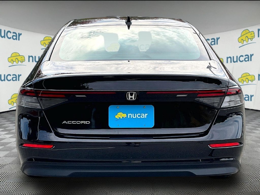 Used 2024 Honda Accord EX image 5