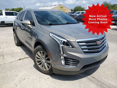 Used 2018 Cadillac XT5 Luxury w/ Driver Awareness Package FWD image 1