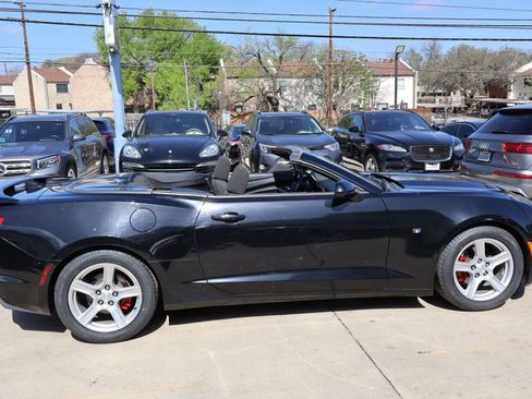 Used 2019 Chevrolet Camaro LT image 24