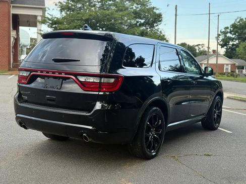 Used 2019 Dodge Durango GT w/ Blacktop Package RWD image 6
