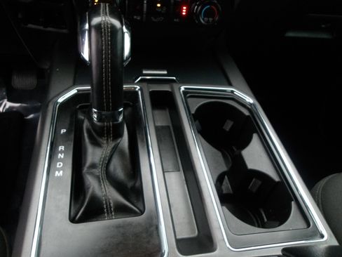 Used 2018 Ford F150 XLT w/ Equipment Group 302A Luxury image 26