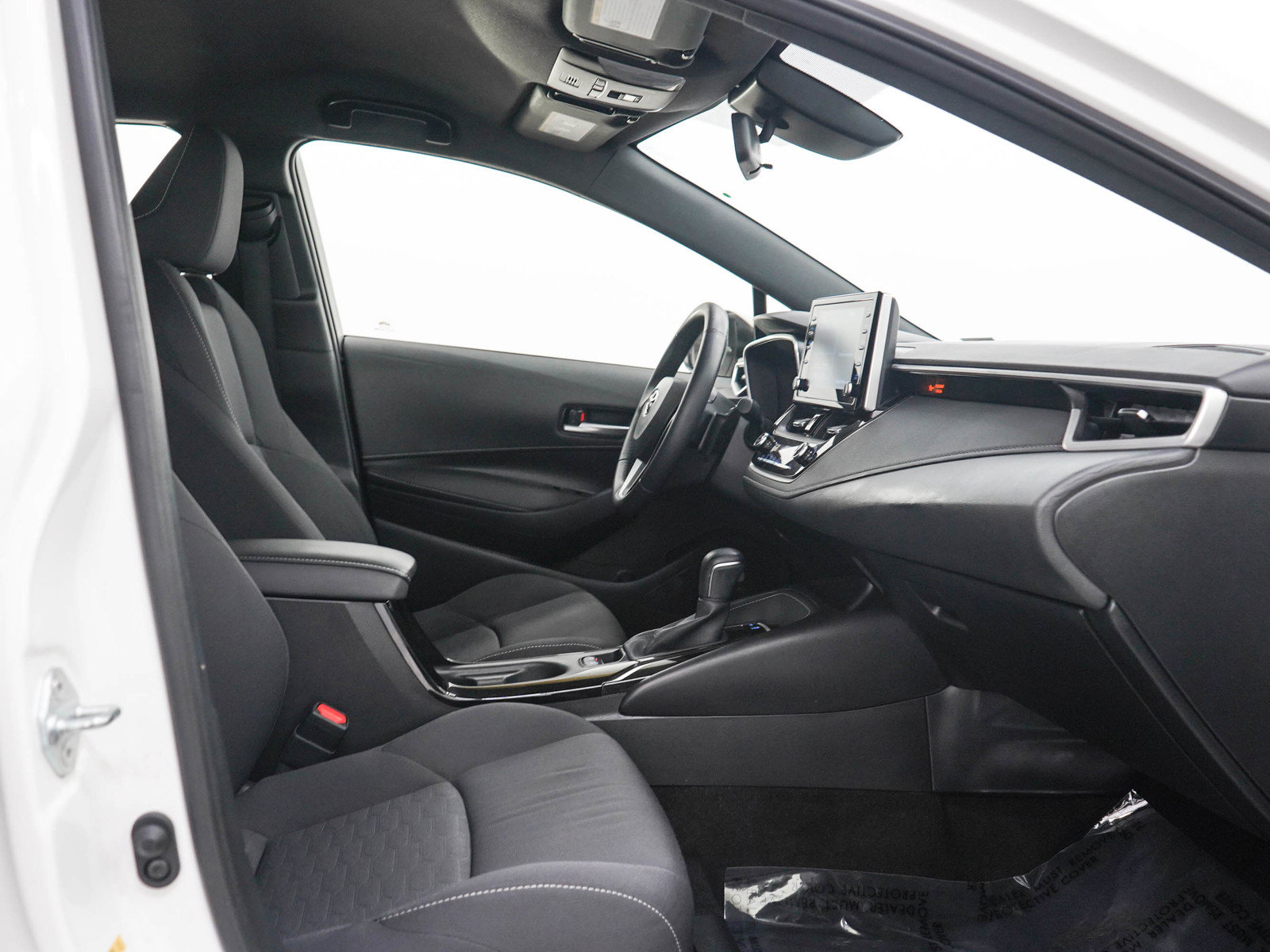 Used 2019 Toyota Corolla SE FWD image 12