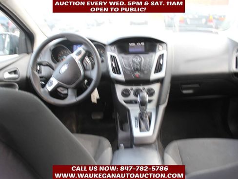Used 2012 Ford Focus SE FWD image 8