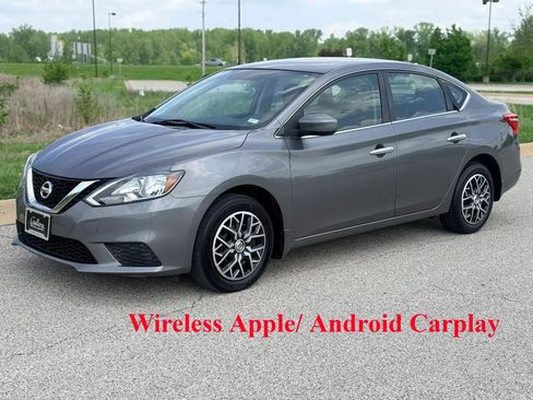 Used 2017 Nissan Sentra S image 1
