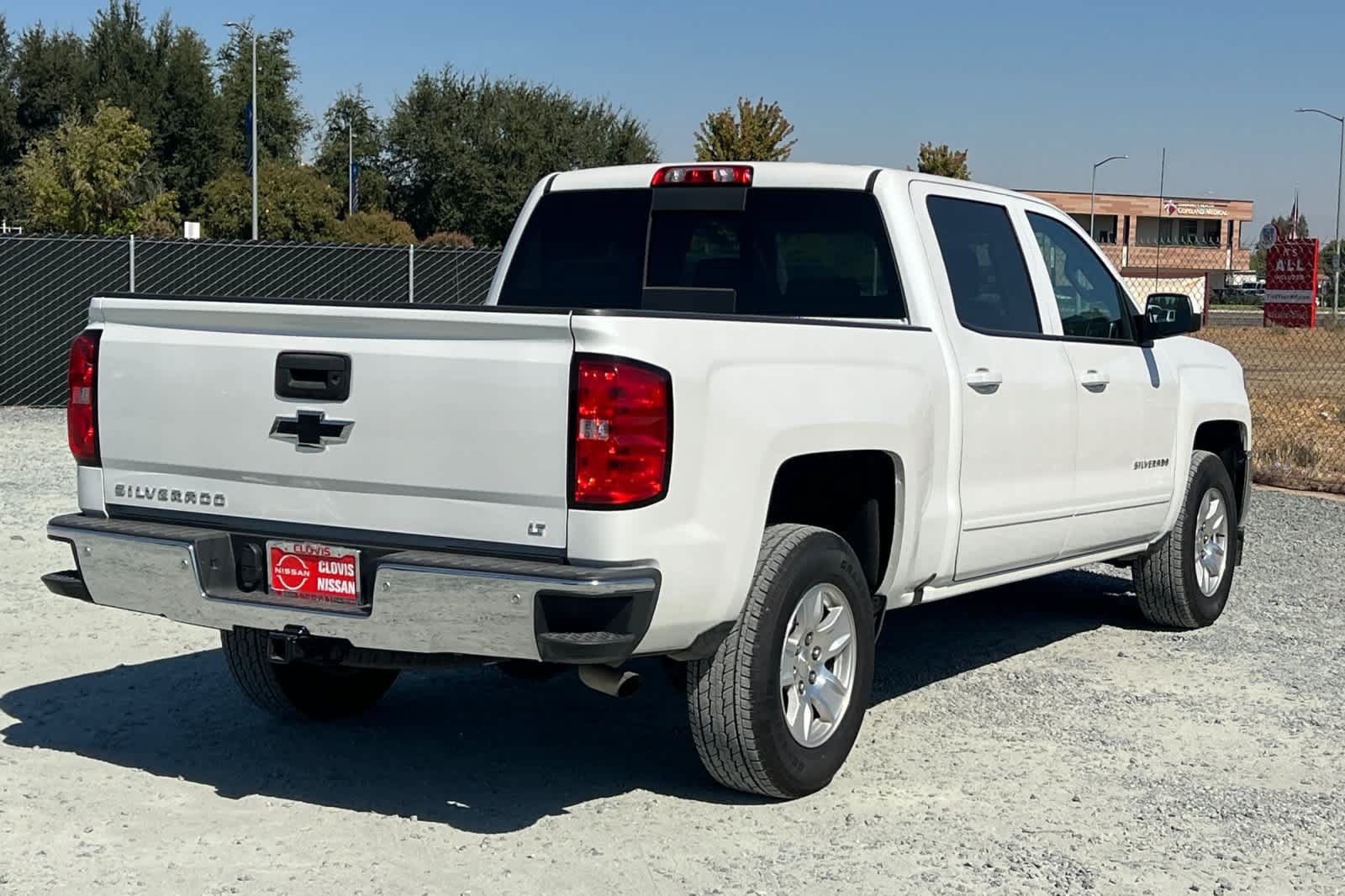 Used 2018 Chevrolet Silverado 1500 LT w/ All Star Edition RWD image 3