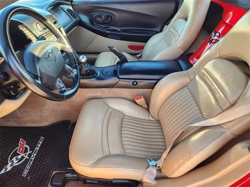 Used 1998 Chevrolet Corvette Convertible w/ Memory Pkg image 13