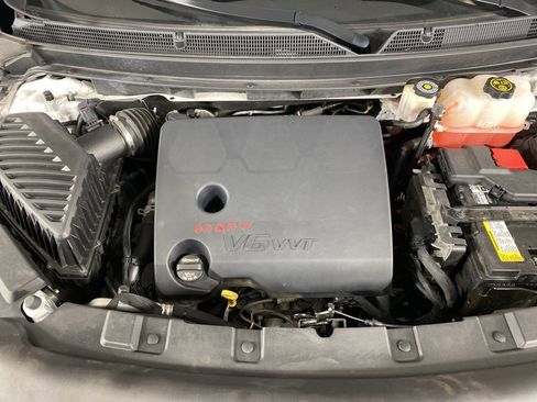 Used 2021 Buick Enclave Avenir w/ Avenir Technology Package image 10