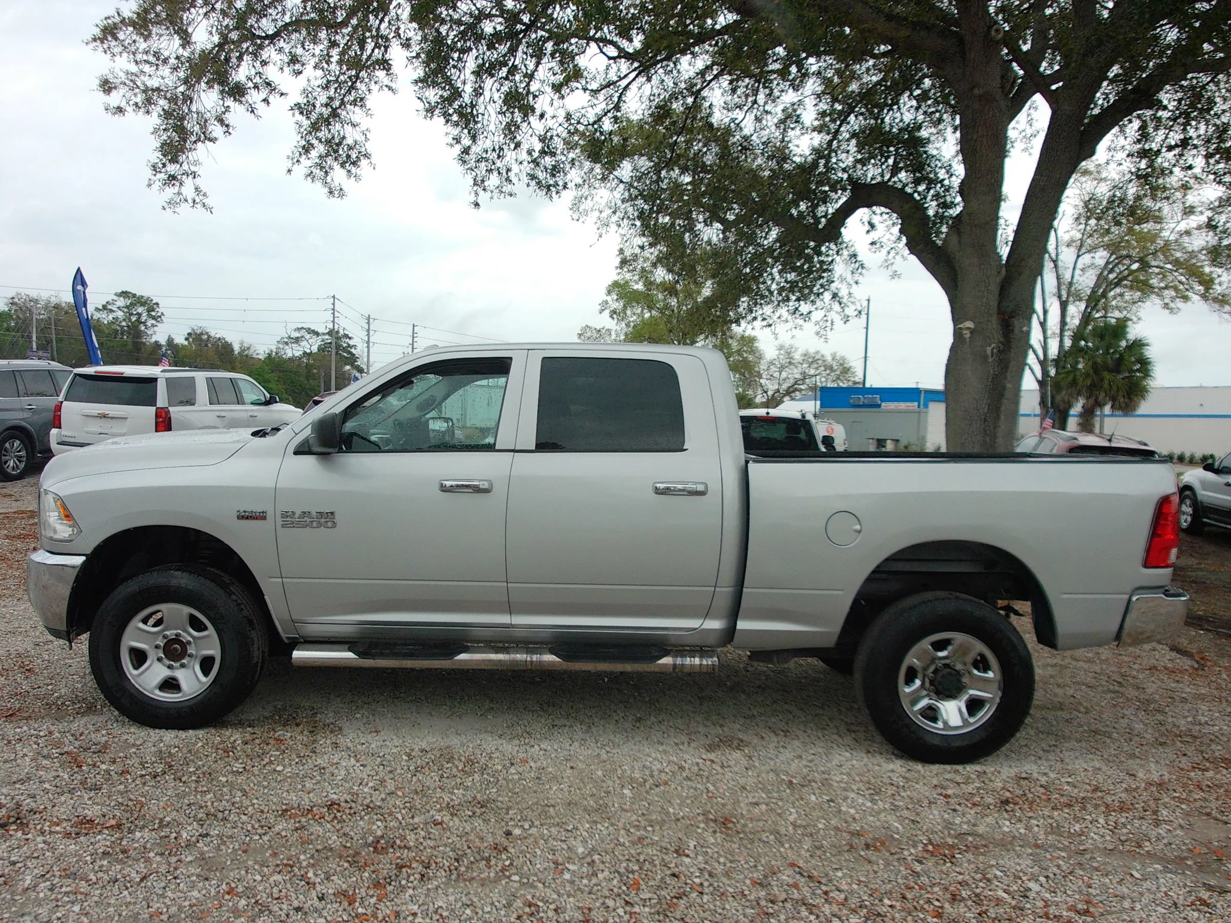Used 2017 RAM 2500 SLT AWD/4WD image 8