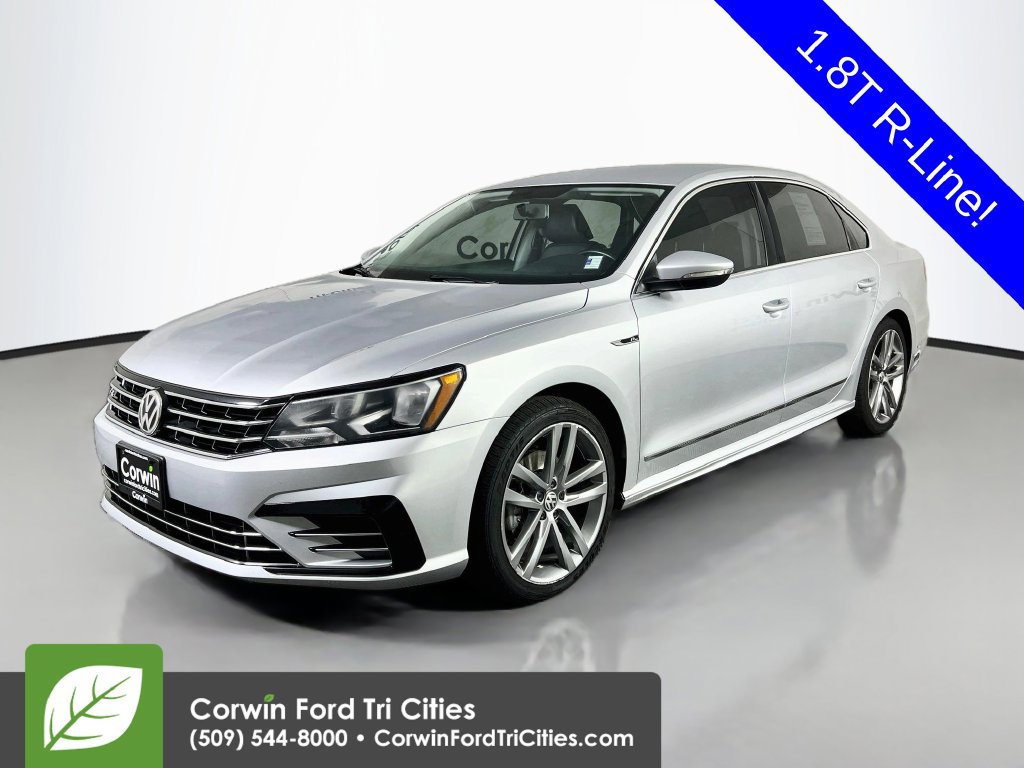 Used 2017 Volkswagen Passat 1.8T R-Line FWD image 4