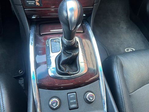 Used 2010 INFINITI G37 x Sedan w/ Premium Pkg image 23