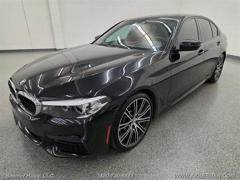 Used 2019 BMW 540i w/ M Sport Package RWD image 2