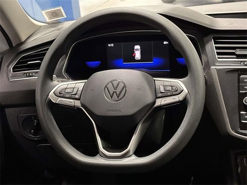 Used 2022 Volkswagen Tiguan S image 18
