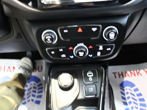 Used 2017 Jeep Compass Limited AWD/4WD image 17