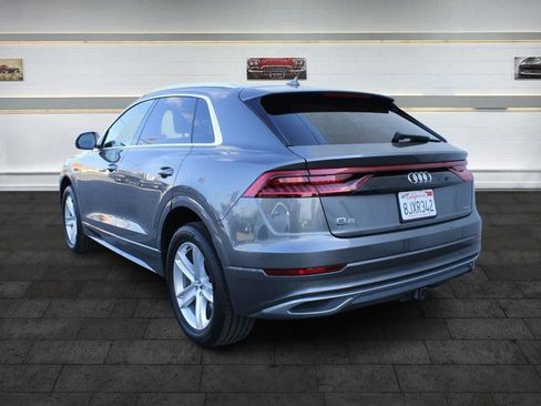 Used 2019 Audi Q8 Premium w/ Convenience Package image 6