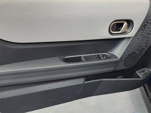 Used 2025 MINI Cooper S image 7