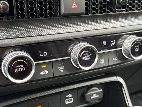 Used 2025 Honda CR-V LX image 28