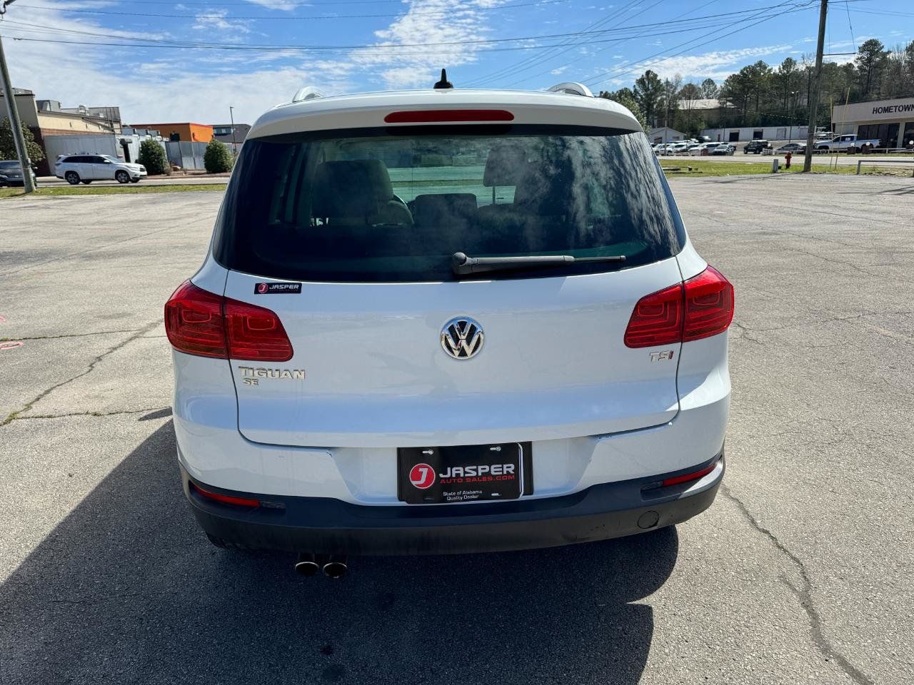 Used 2016 Volkswagen Tiguan SE FWD image 4